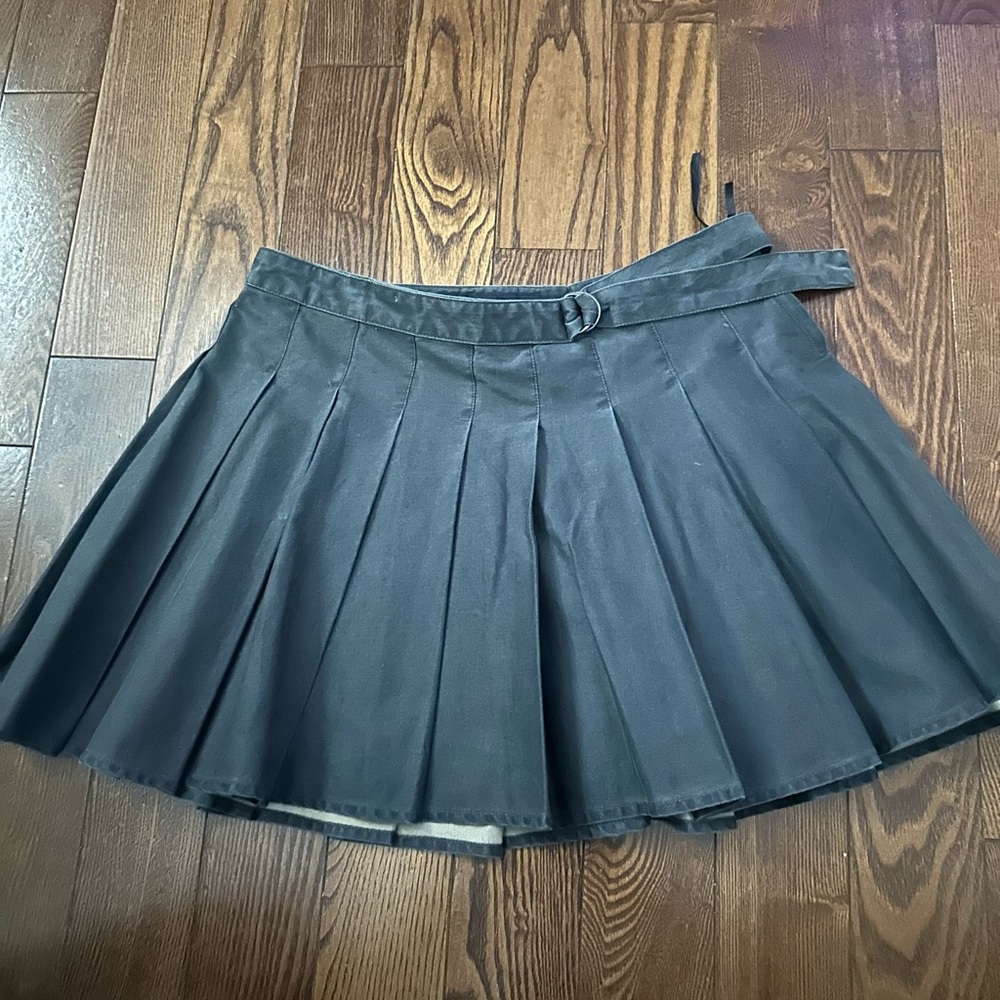 French Connection Black Pleated Skirt